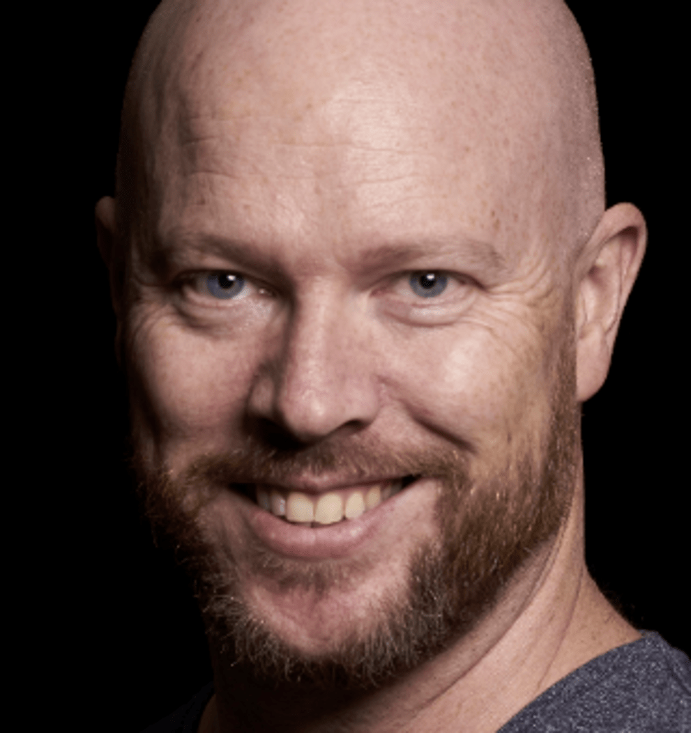 Stuart McMillan, tendering consultant